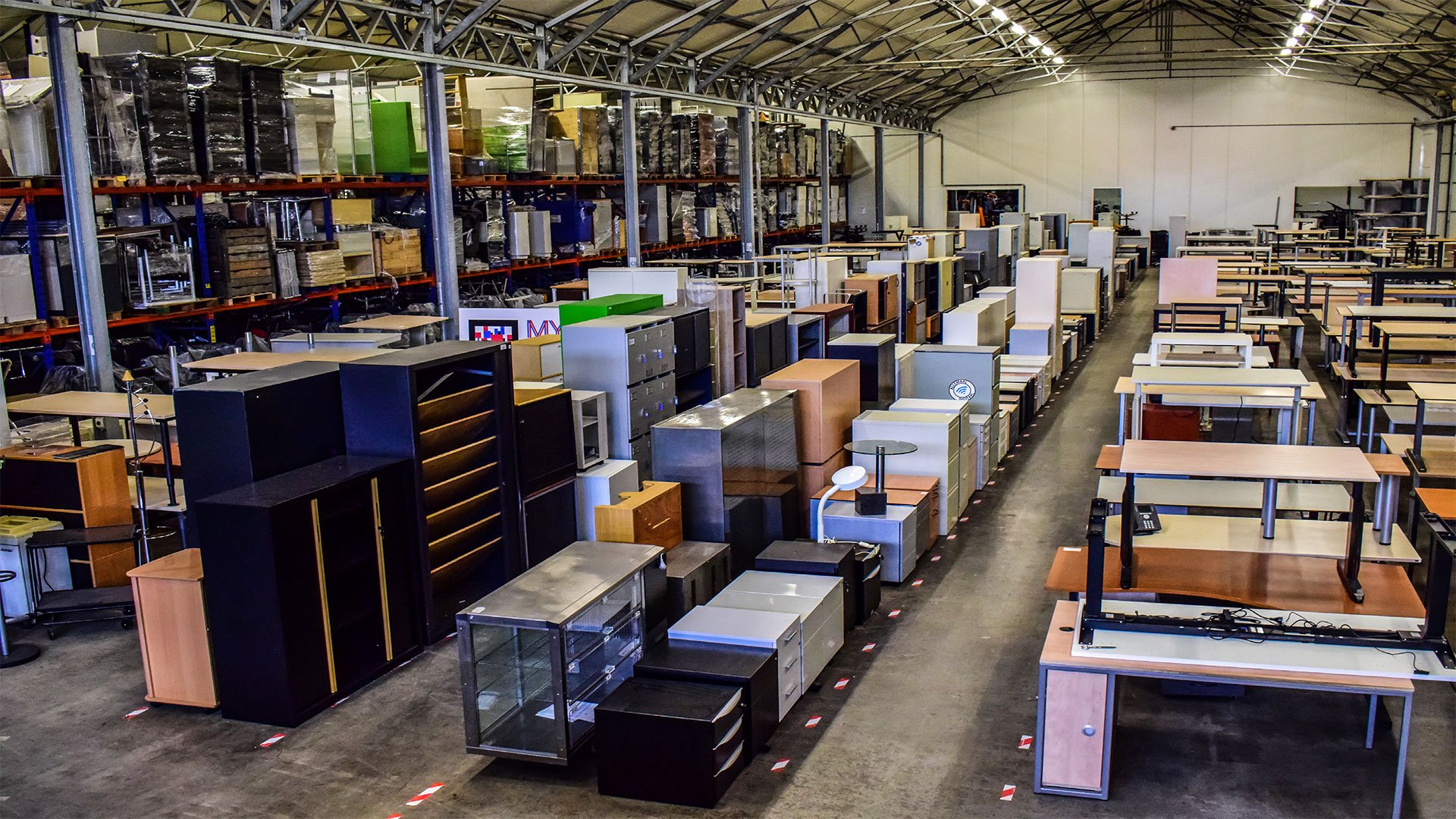 miscellaneous office furniture