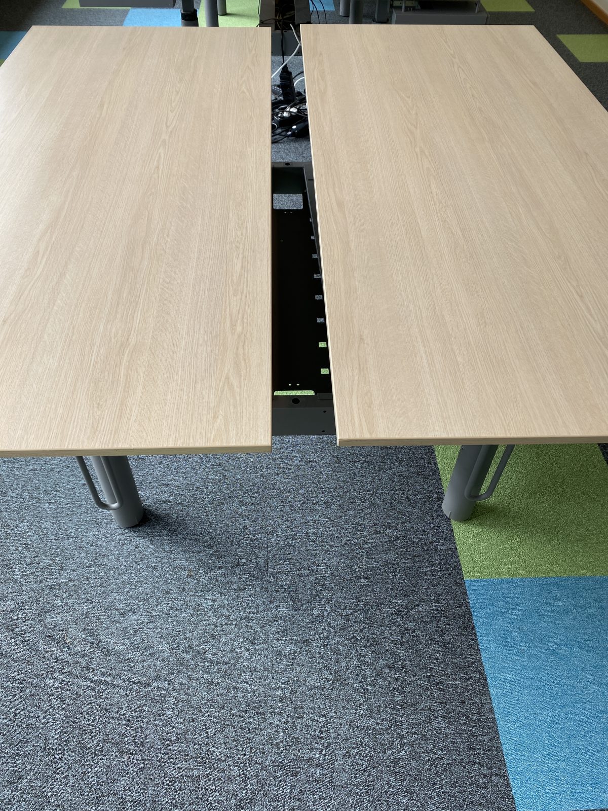 GispenTM Adjustable duo-desk with crank - 180x80xH60-83 cm, ST4335 - Image 6