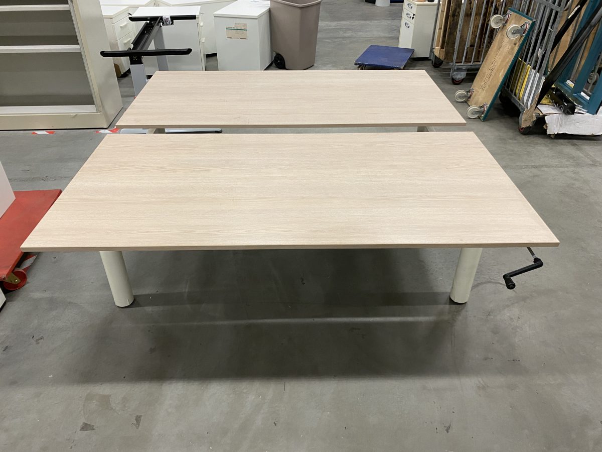 Gispen TM Adjustable duo-desk with crank - 160x80xH62-85 cm, ST4765 - Image 2