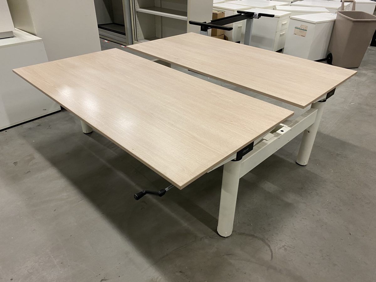 Gispen TM Adjustable duo-desk with crank - 160x80xH62-85 cm, ST4765 - Image 3