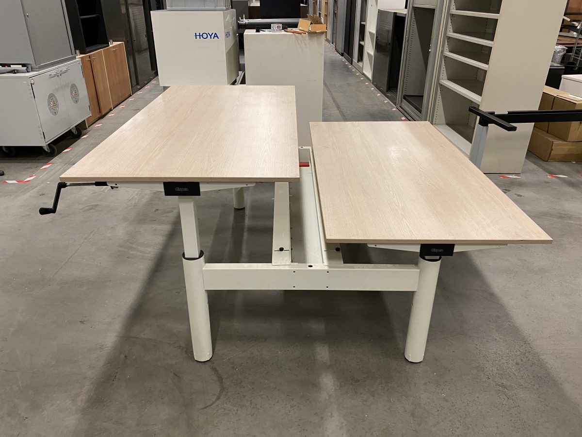 Gispen TM Adjustable duo-desk with crank - 160x80xH62-85 cm, ST4765 - Image 4