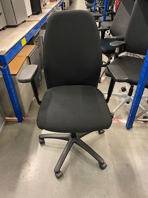 Girsberger – Ergonomic chair with NEW FABRIC, ST6975 – My Storage