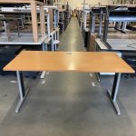 Adjustable desk with crank - 160x80xH62-84 cm, ST0648