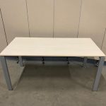 Adjustable desk with screw and cable management - 160x80xH62-82 cm, ST0787