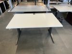 Vepa - Adjustable desk with crank and cable management - 140x80xH62-85 cm, ST01254 - Image 2