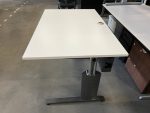Vepa - Adjustable desk with crank and cable management - 140x80xH62-85 cm, ST01254 - Image 3