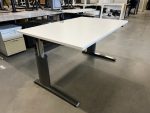 Vepa - Adjustable desk with crank and cable management - 140x80xH62-85 cm, ST01254 - Image 10