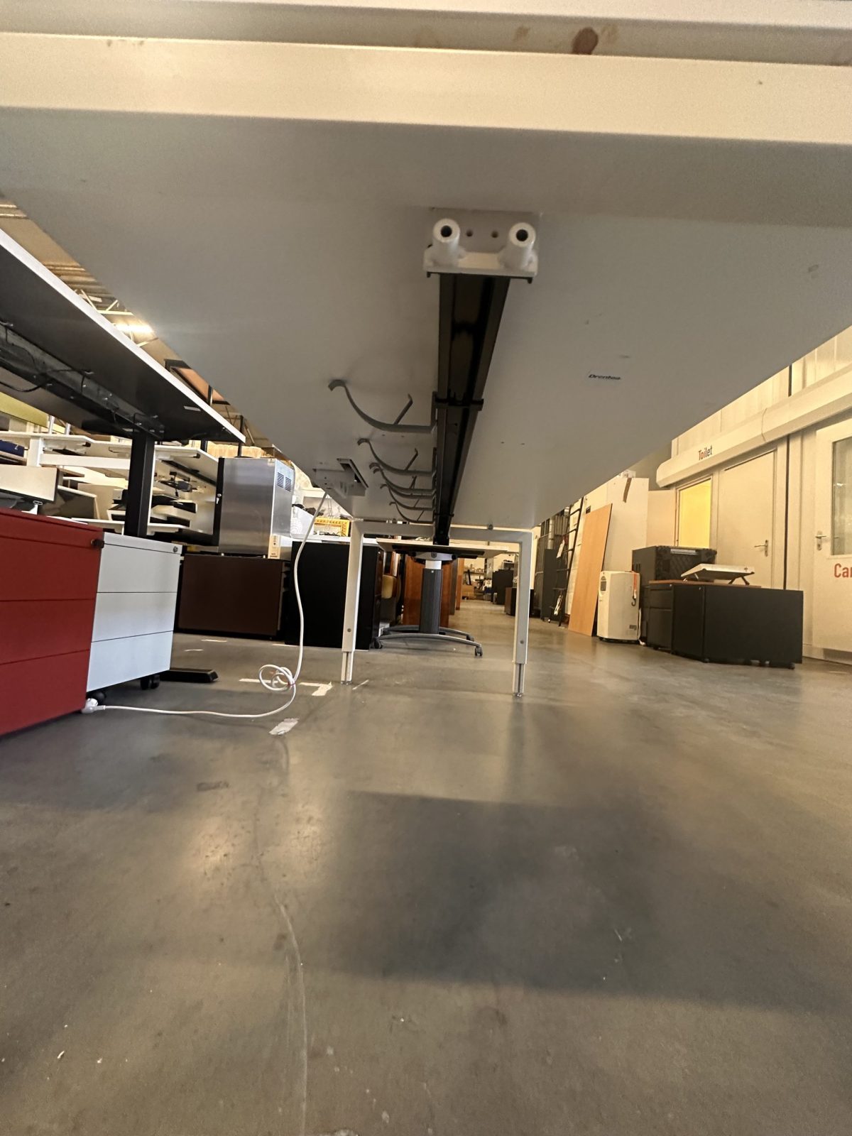 Markant - Adjustable desk with screw and power socket – 180x80xH62-82 cm, ST02489 - Image 6