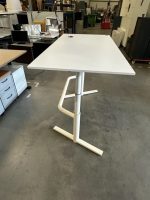 Gispen TM - Electric sit-stand desk with cable management 160x80xH64-130 cm, ST02683 - Image 6