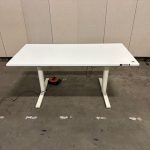 Gispen - Electric sit-sit desk with cable management – 158x76xH62-84 cm, ST03206