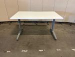 Scharf – Adjustable desk refurbished with screw and cable management ( the top is NEW ) – 140x80xH64-84 cm, ST03225