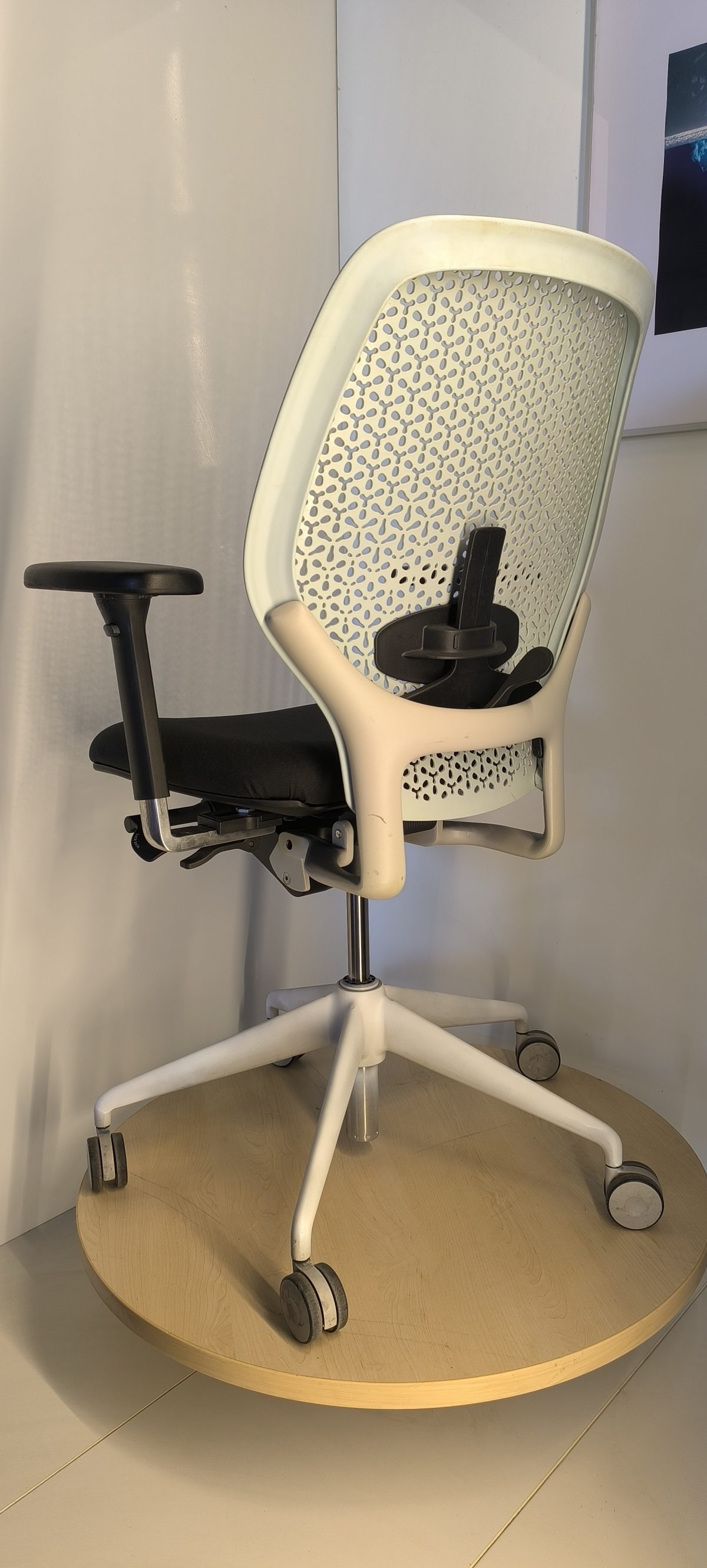 Orangebox – Ergonomic chair with NEW FABRIC, ST03535 - Image 5