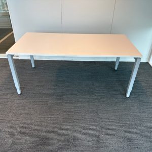 Adjustable desk with screw and cable management – 180x90xH62-86 cm, ST03469