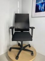 Ahrend – Ergonomic chair with NEW FABRIC, ST03697