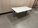 Aspa – Adjustable desk refurbished with crank and cable management ( the top is NEW ) – H62-84 cm, ST03721 - Image 3