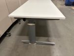 Aspa – Adjustable desk refurbished with crank and cable management ( the top is NEW ) – H62-84 cm, ST03721 - Image 5