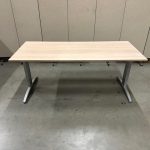 Adjustable desk with crank and cable management – 190x80xH62-82 cm, ST03791