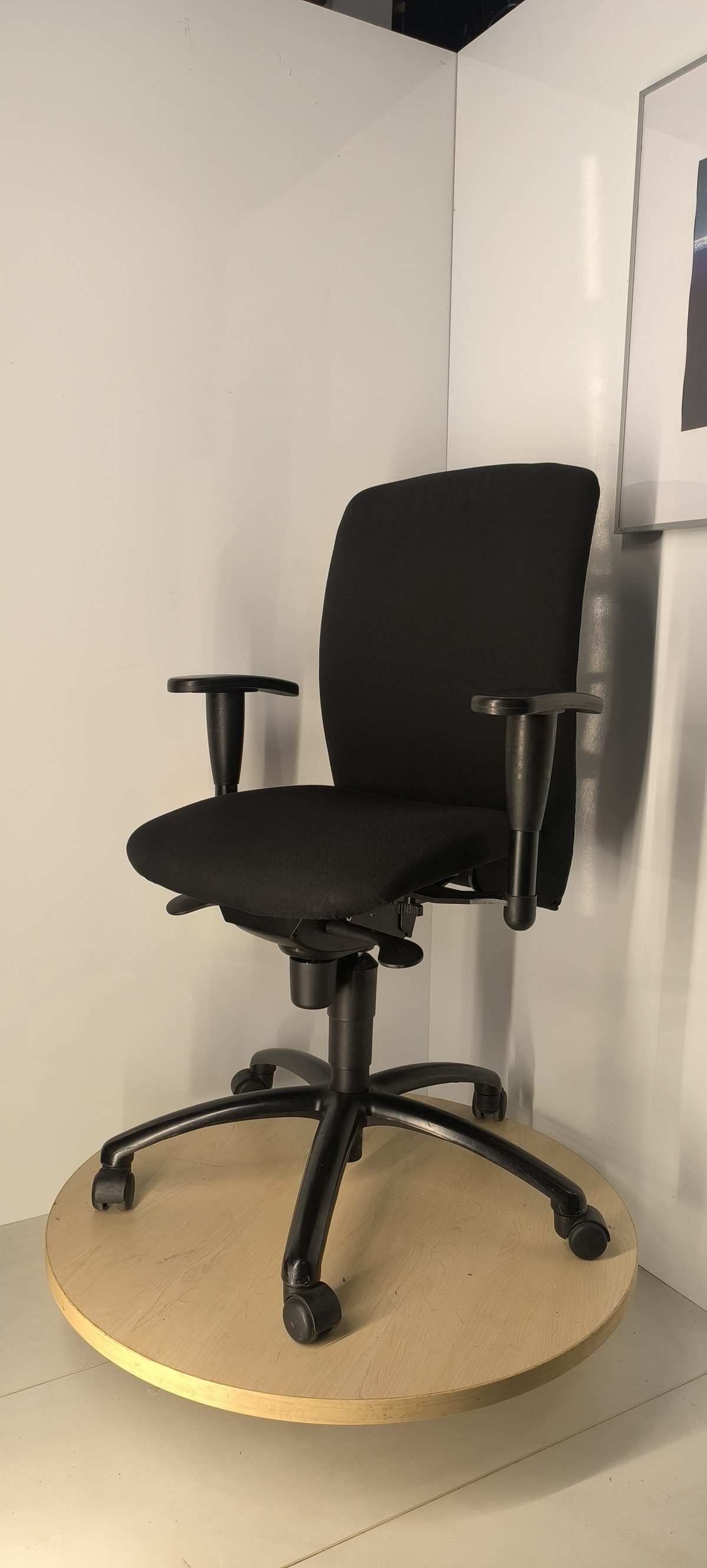 Ergonomic chair, ST03740 - Image 2