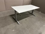 Adjustable desk refurbished with crank and cable management ( the top is NEW ) – 1800x80xH62-86 cm, ST04062 - Image 3