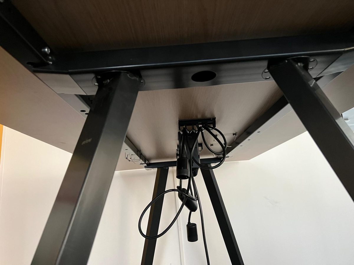 Ahrend - bar table / conference table with socket- 240x120xH111 cm, ST04075 - Image 12