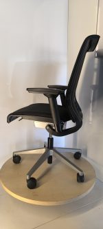 Steelcase Think V1 - Ergonomic chair with new fabric, ST04136 - Image 7