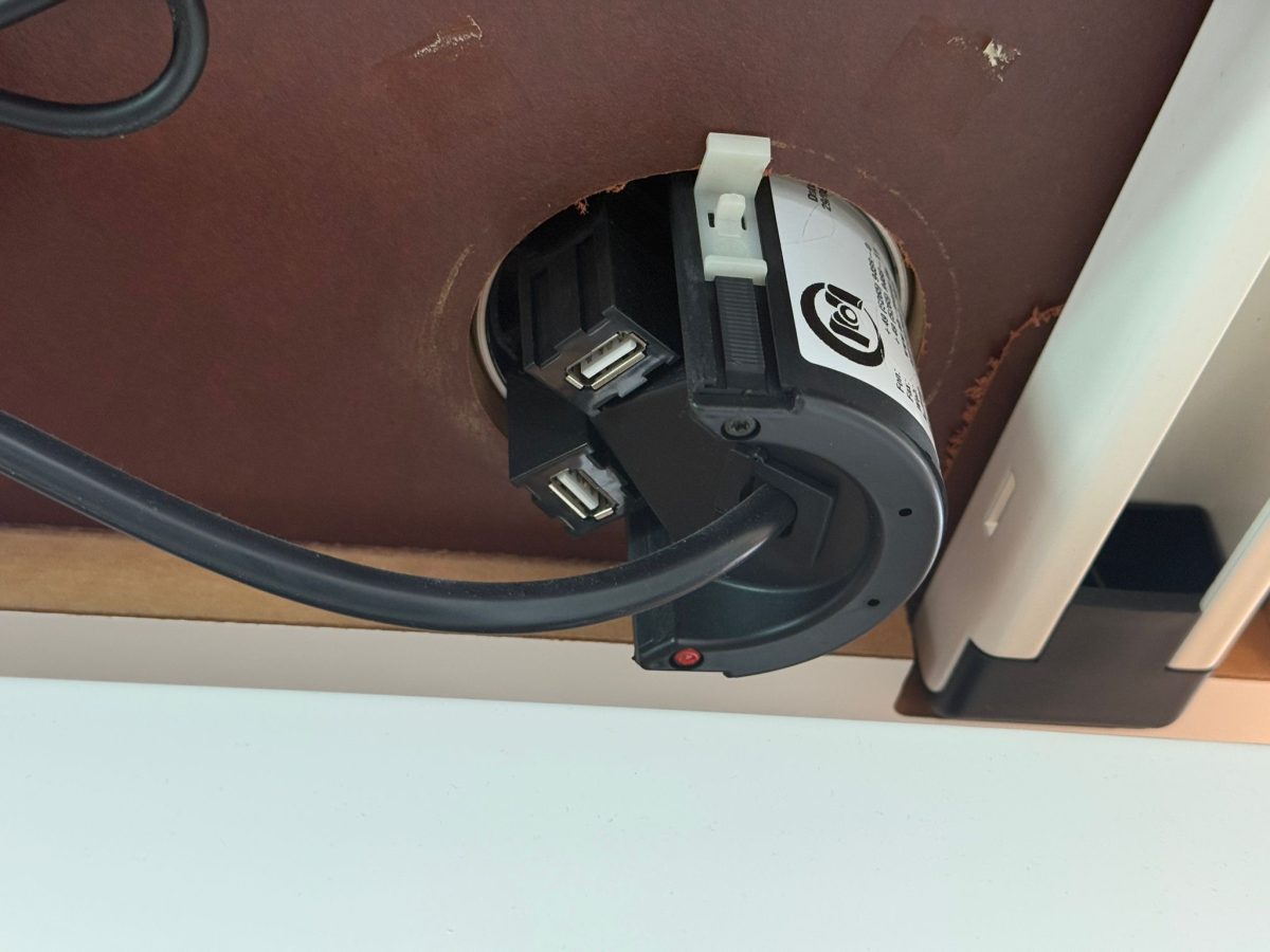 Vepa - Adjustable electric sit-sit duo-desk with cable management, socket, divider - 180x80xH64-89 cm, ST04156 - Image 9