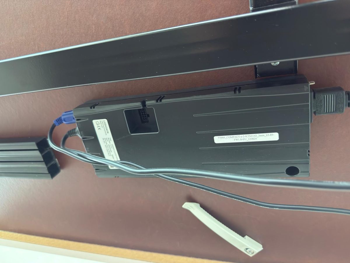 Vepa - Adjustable electric sit-sit duo-desk with cable management, socket, divider - 180x80xH64-89 cm, ST04156 - Image 13