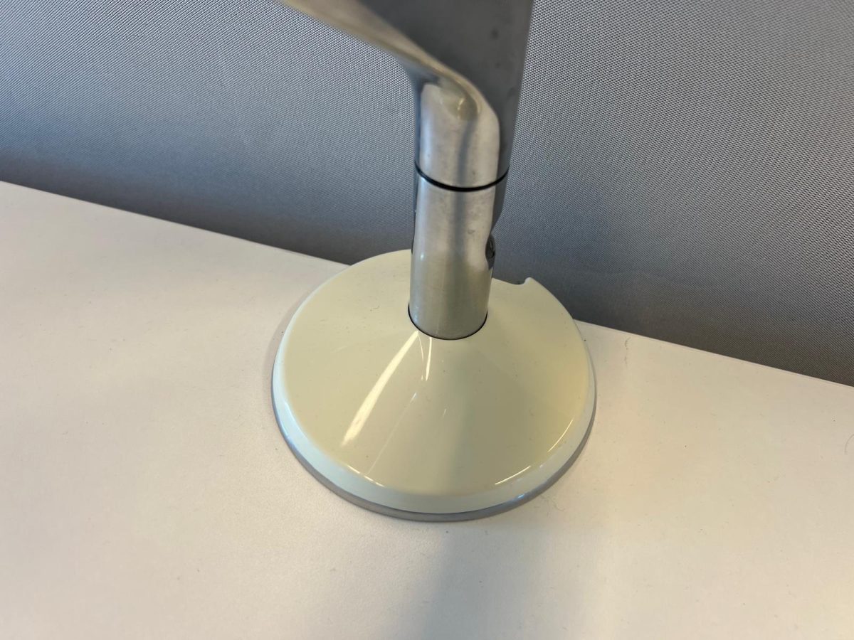 Ahrend - Sit-stand Duo Desk adjustable electric with monitor arm, acoustic panel and socket - 160x80xH62-130 cm, ST04074 - Image 18