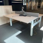 Ahrend - Adjustable Duo desk with crank with monitor arm, acoustic panel and socket - 160x80xH62-84 cm, ST04095 ( without monitor)