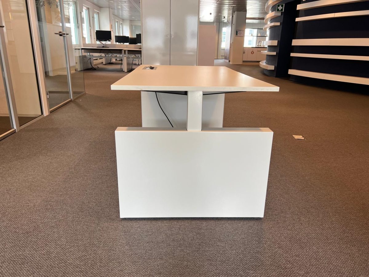 Ahrend - Adjustable desk with crank - 140x80xH62-84 cm, ST04096 - Image 3