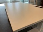 Ahrend - Adjustable desk with crank - 140x80xH62-84 cm, ST04096 - Image 13