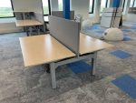 Kinnarps - Electric adjustable Sit-stand Duo desk with clable management and divider - 160x80xH62-128 cm, ST04234 - Image 11