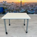 Kinnarps - table with wheels 100x80xH73 cm, ST04217