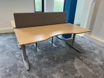 SET - 3 x Kinnarps – Electric adjustable Duo desk with clable management and divider – 180x90xH62-85 cm, ST04236 - Image 8