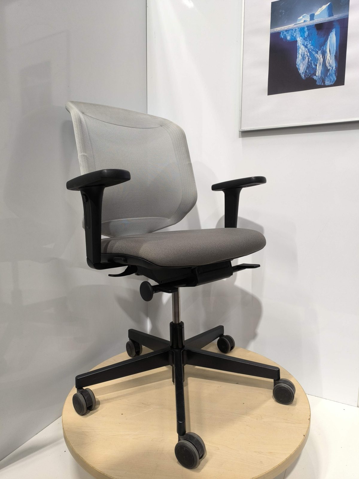 Giroflex 434 – Ergonomic chair, ST04286 - Image 2
