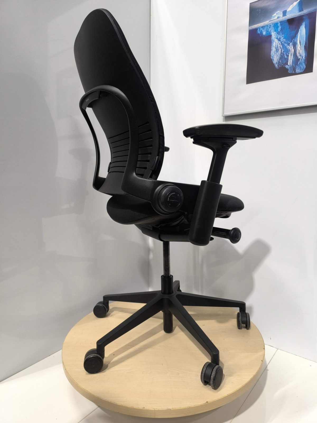 Steelcase Leap – Ergonomic chair with NEW FABRIC, ST04287 - Image 4