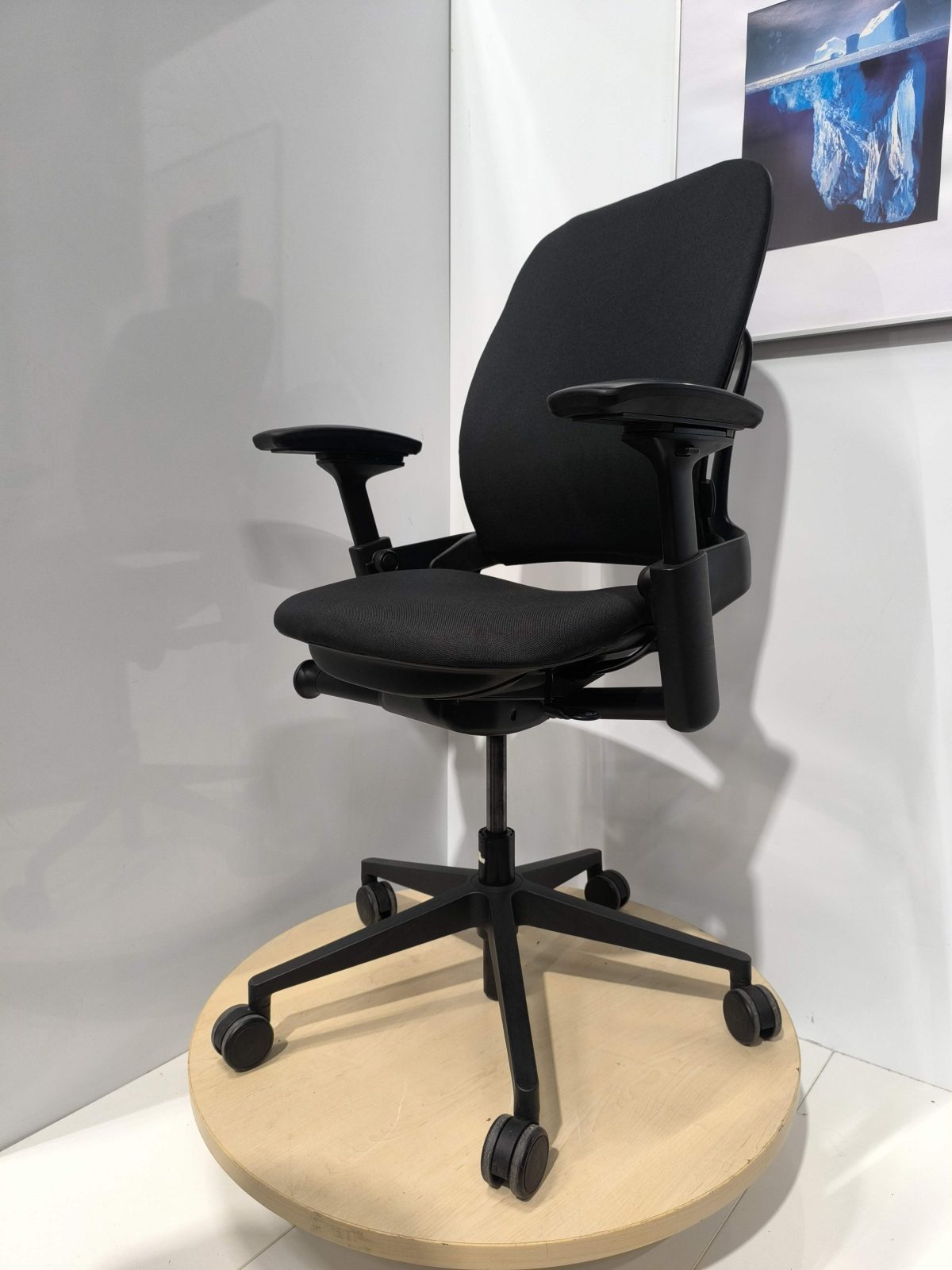 Steelcase Leap – Ergonomic chair with NEW FABRIC, ST04287 - Image 7