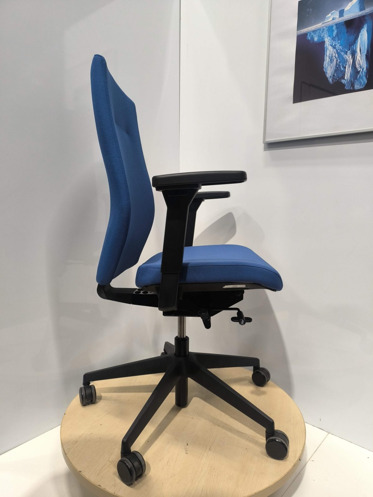 Konig&Neurath Jet II – Ergonomic chair, ST04347 - Image 3
