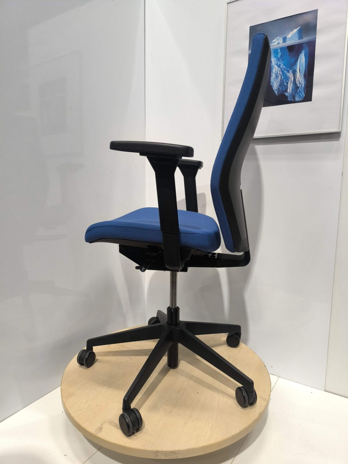 Konig&Neurath Jet II – Ergonomic chair, ST04343 - Image 5