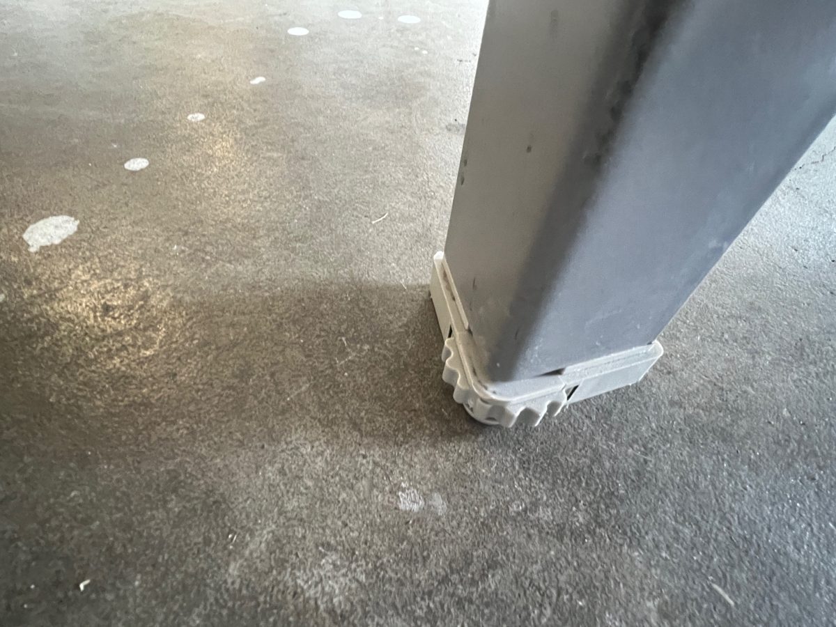 Ahrend - Adjustable desk with screw – 180x90xH64-86 cm, ST04248 - Image 7