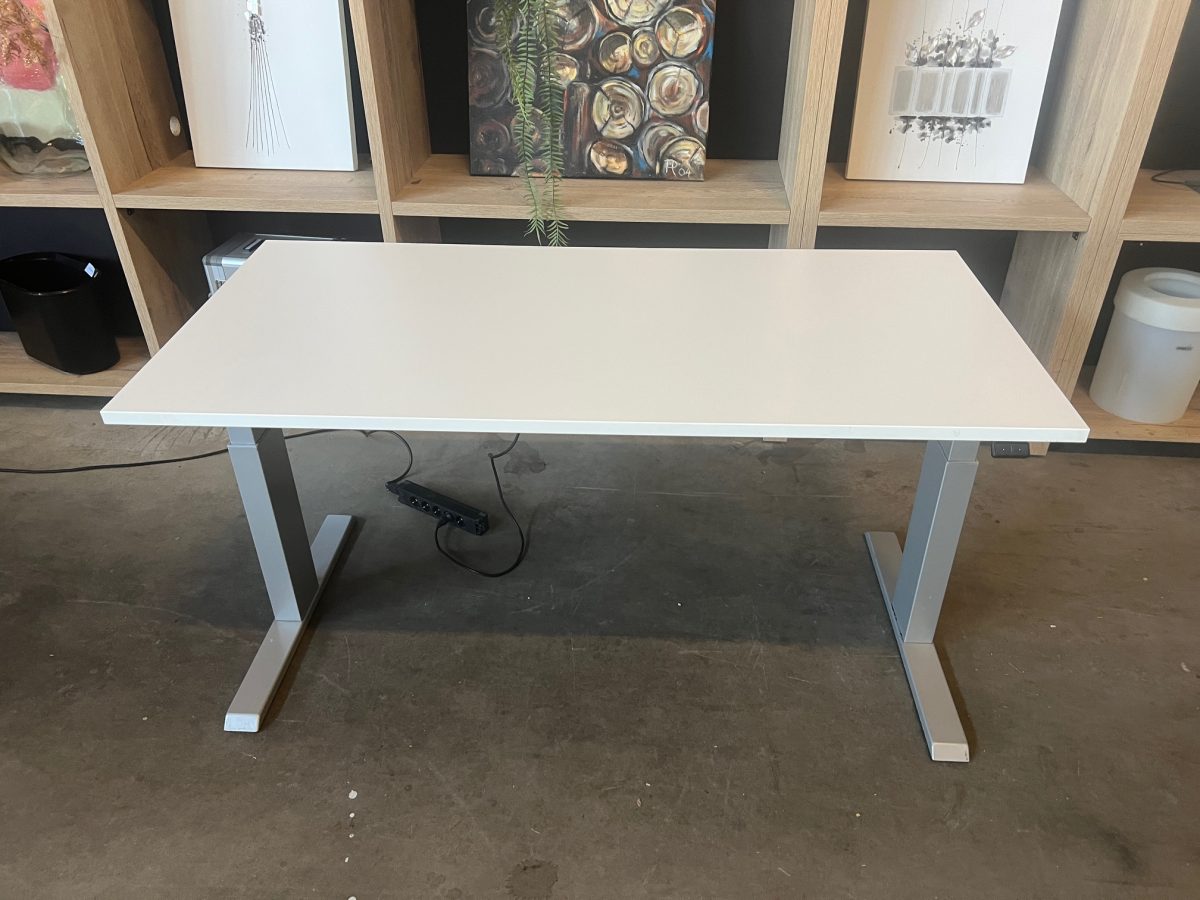 Actiforce – Electric sit-stand desk with cable management – 158x76xH64-130 cm, ST04322 - Image 3