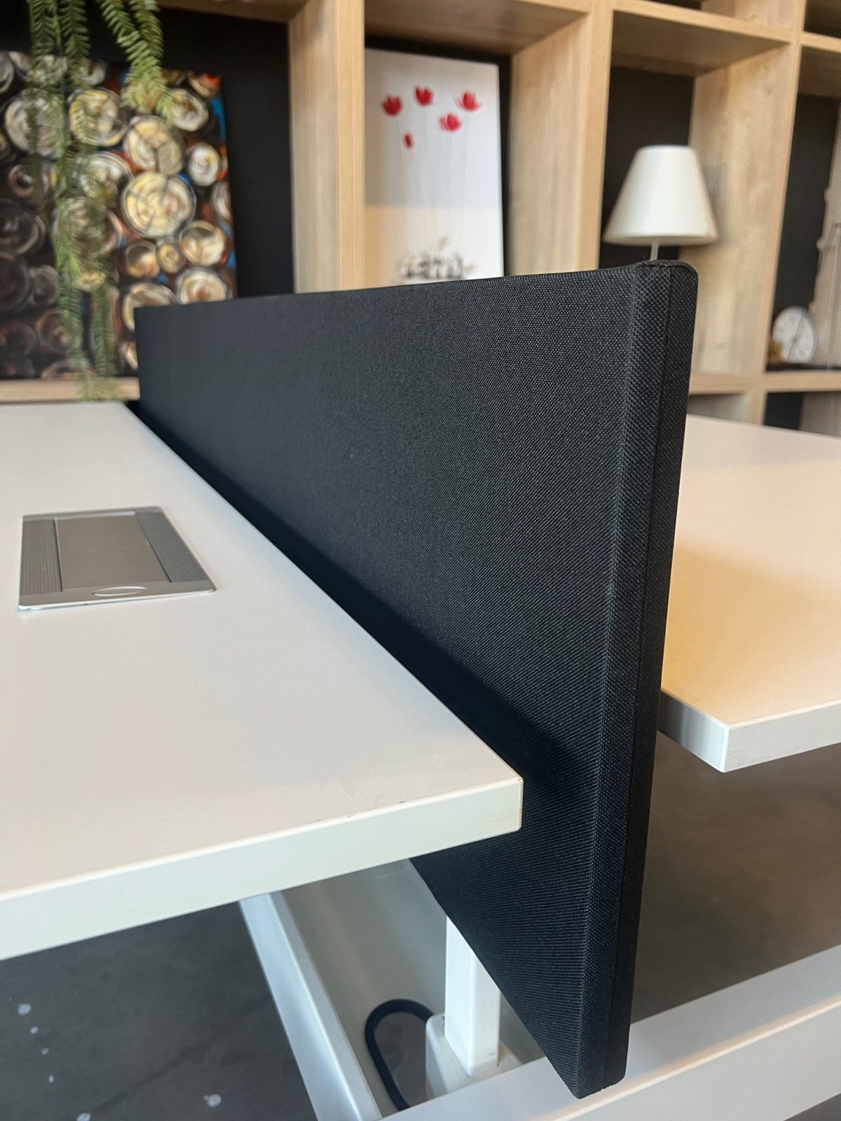 Ahrend – Adjustable duo-desk with crank, acoustic panel ( NEW FABRIC), cable management and power socket – 160x80xH62-86 cm, ST04330 - Image 9