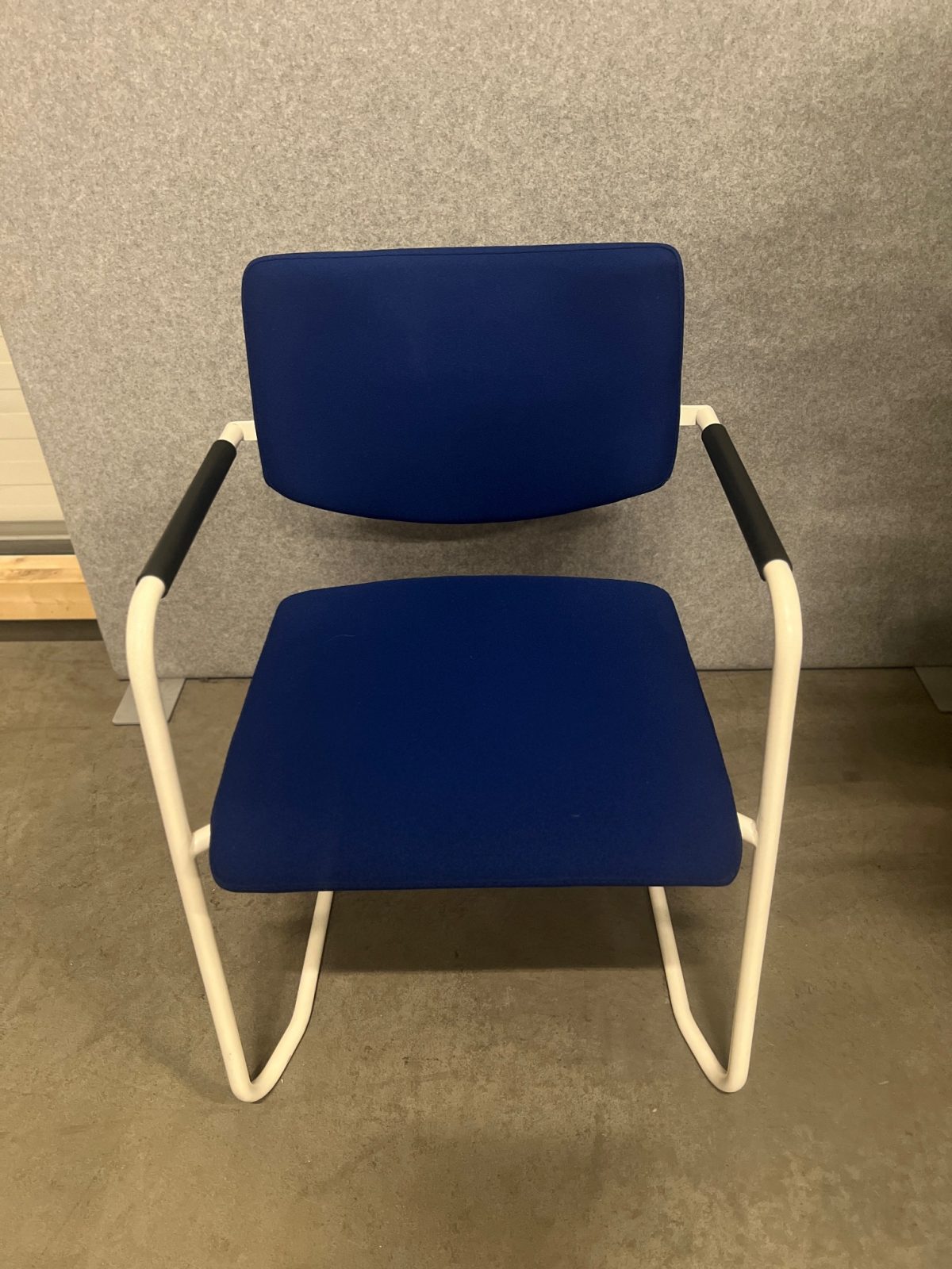 Conference chair, ST04362 - Image 2