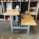 Voortman – Electric sit-stand duo-desk with cable management, Ergotron monitor arm, acoustic panel ( NEW FABRIC) – 160x76xH65-125 cm, ST04376