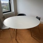 Arper - Round table – diameter 160xH75 cm, ST04413