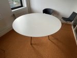 Arper - Round table – diameter 160xH75 cm, ST04414 - Image 4