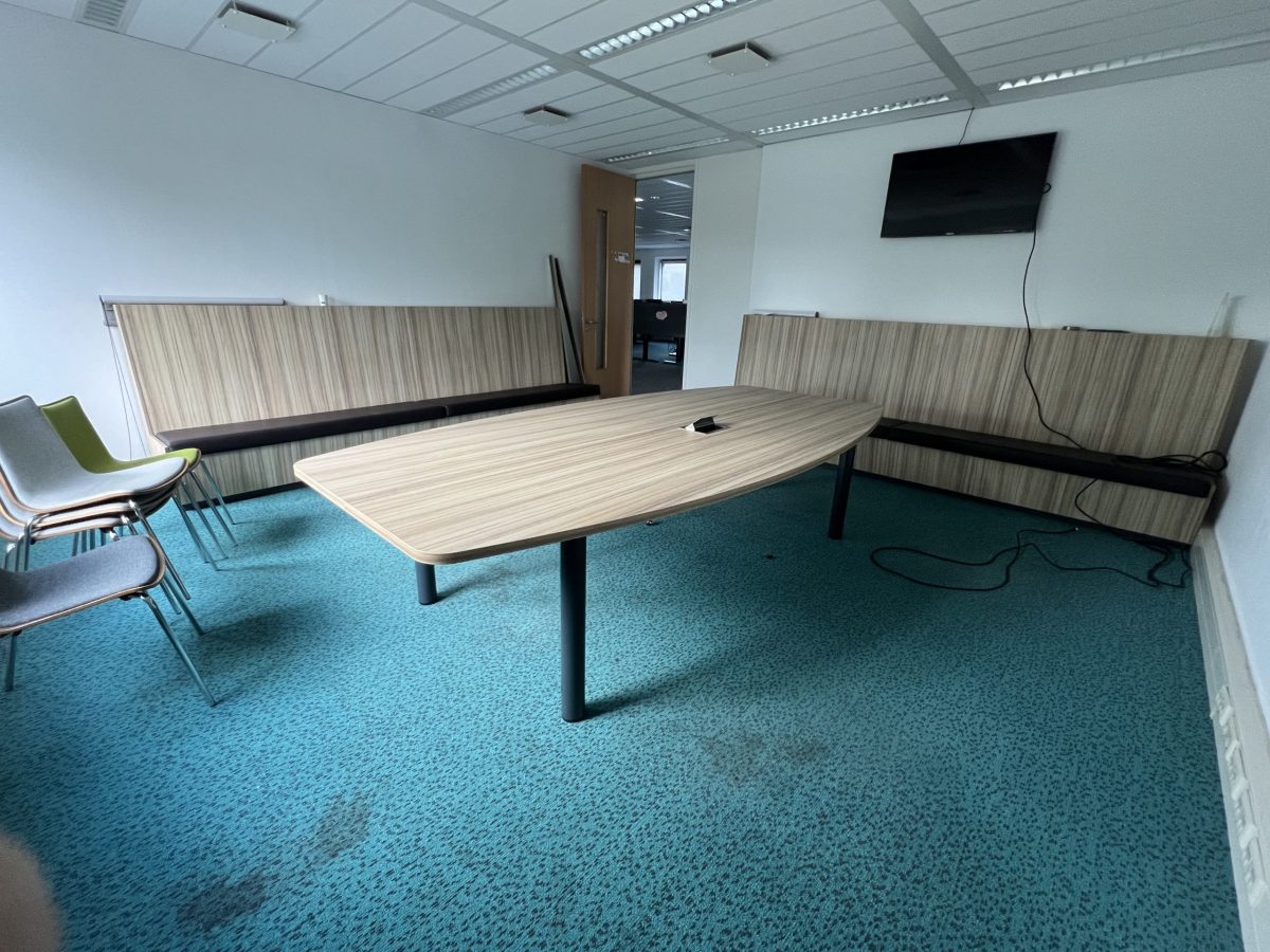 Conference table – 300x150xH75 cm, ST04416 - Image 3