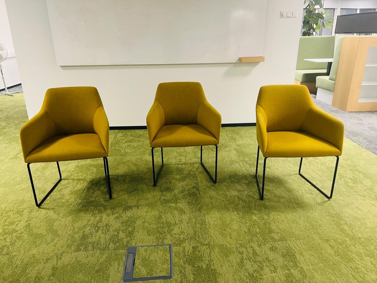 SET - Andrew World – 3x Conference chair, ST04442 - Image 3