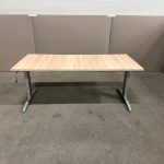 Adjustable desk refurbished with crank and cable management ( the top is NEW ) – 180x80xH62-86 cm, ST04066