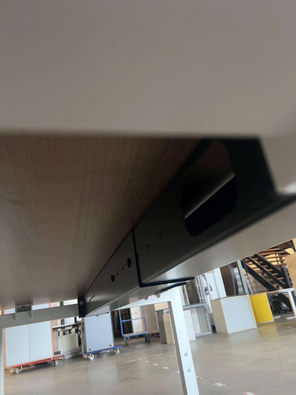 Adjustable desk - 140x80xH62-84 cm, ST04253 - Image 6